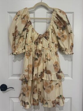 WeWoreWhat Cream Floral Puff-Sleeve Tiered Mini Dress